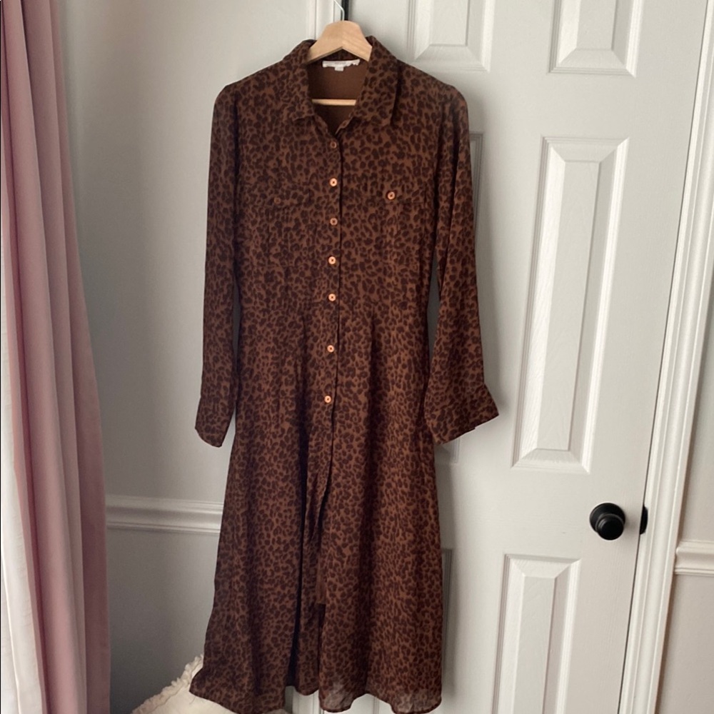 Lucky Brand Brown and White Long Sleeve Buttoned Sundress